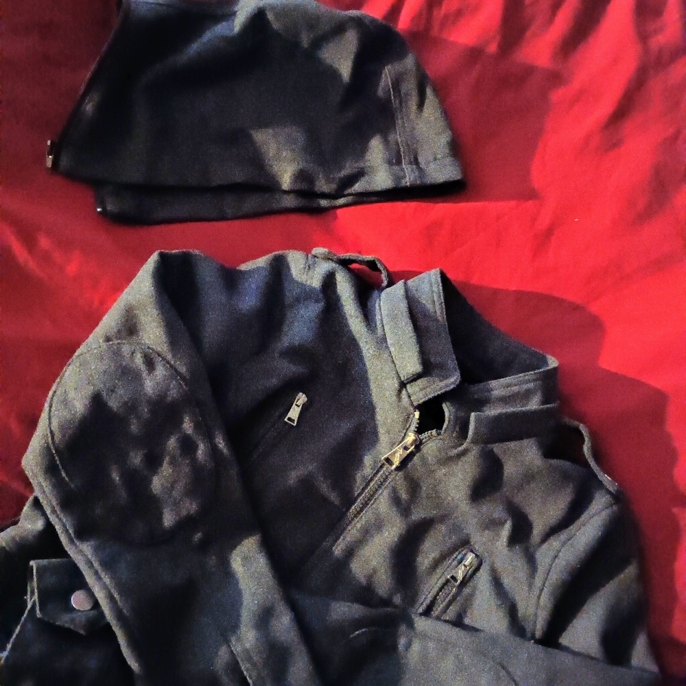 Therapy Jacket - Picture 3 of 8